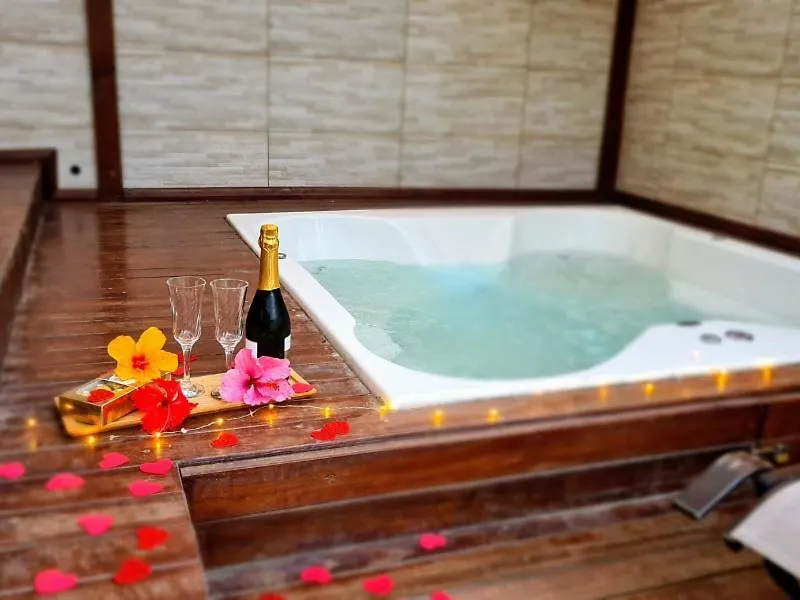 公寓 Cabana Com Hidro Grande, Lareira E Ar Condicionado 佩尼亚